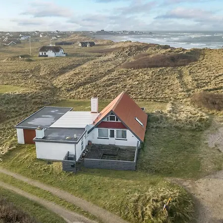 3 Bedroom Beach Front In Thisted